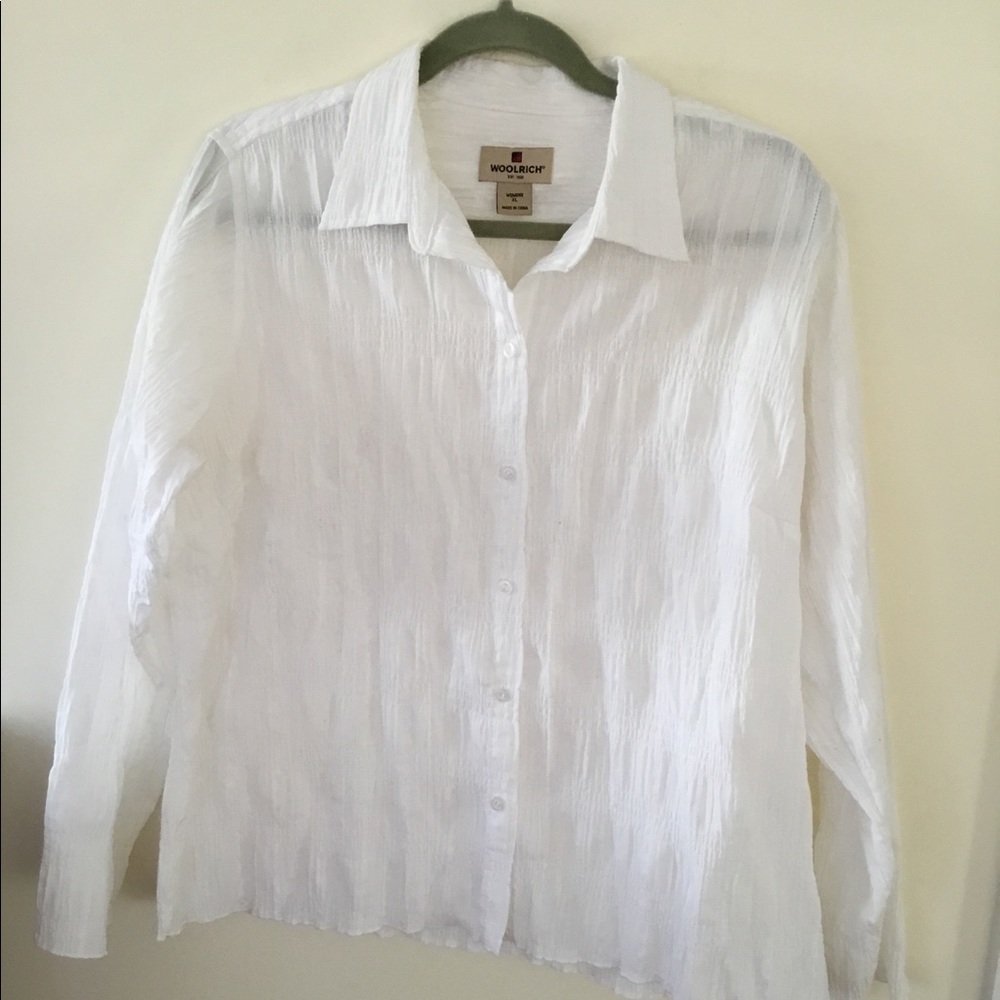 Woolrich white puckered design blouse.XL